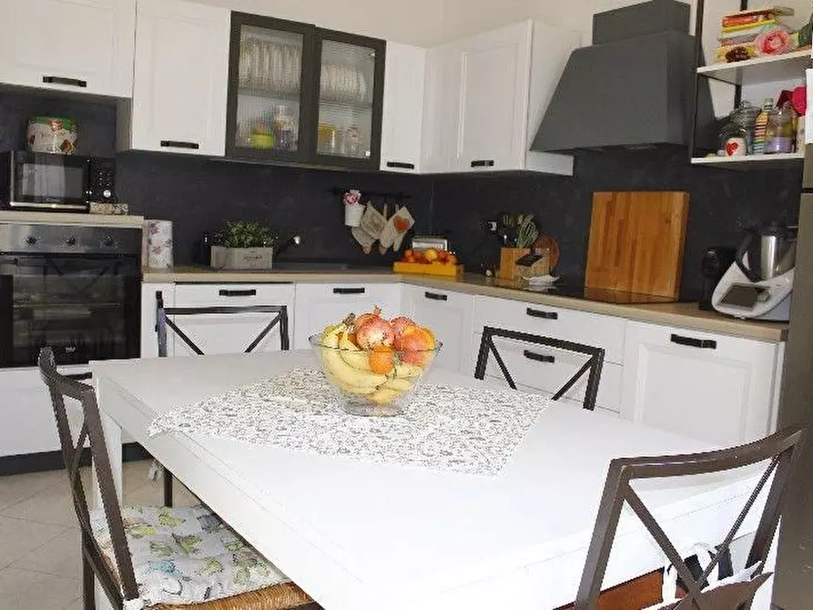 Immagine 1 di Appartamento in vendita  a Rosignano Marittimo