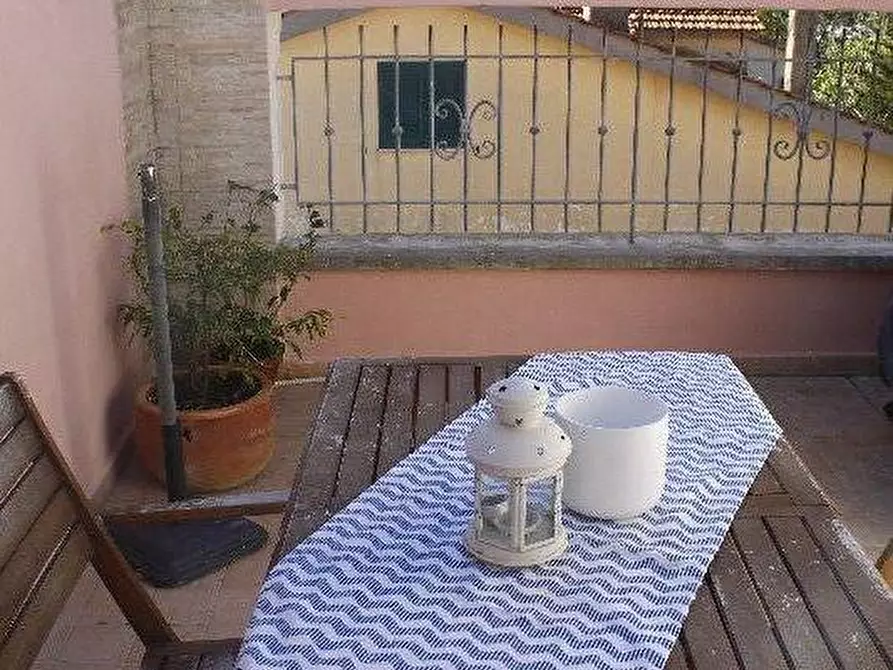 Immagine 25 di Appartamento in vendita  a Rosignano Marittimo