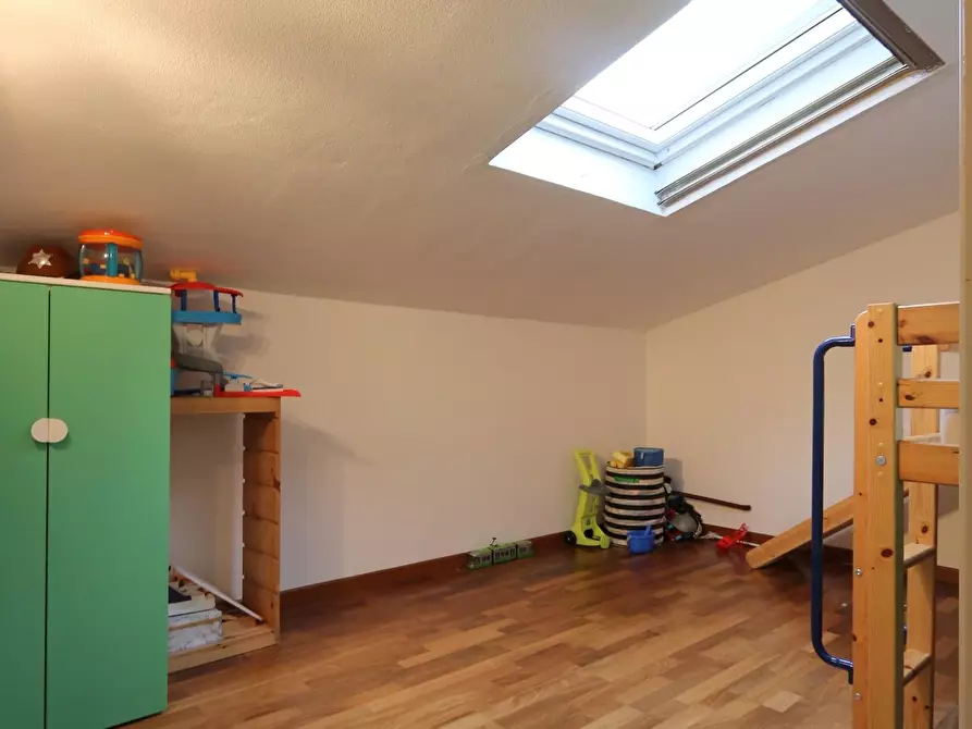 Immagine 31 di Appartamento in vendita  a Cascina