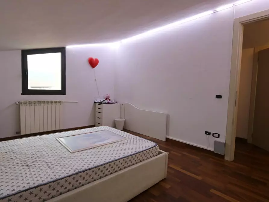 Immagine 25 di Appartamento in vendita  a Cascina