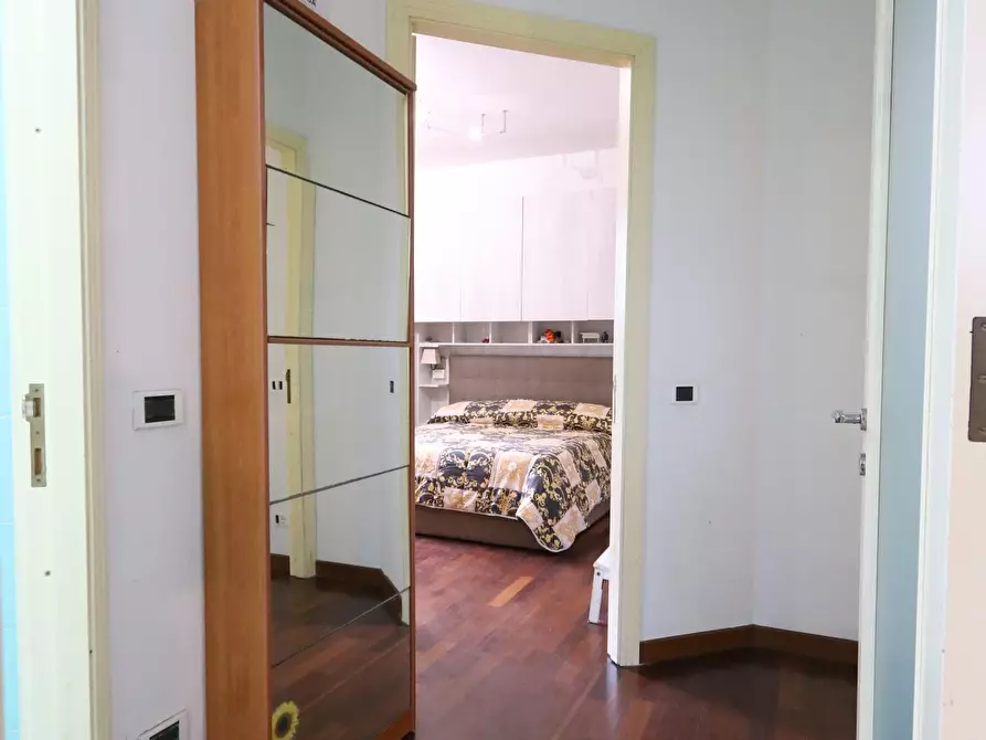 Immagine 7 di Appartamento in vendita  a Cascina