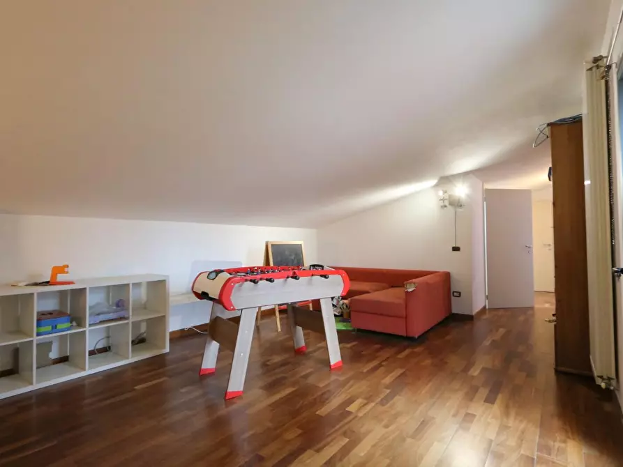 Immagine 20 di Appartamento in vendita  a Cascina