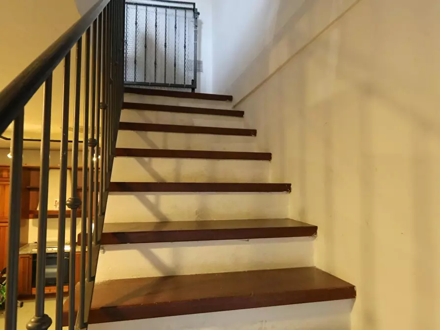 Immagine 36 di Appartamento in vendita  a Cascina