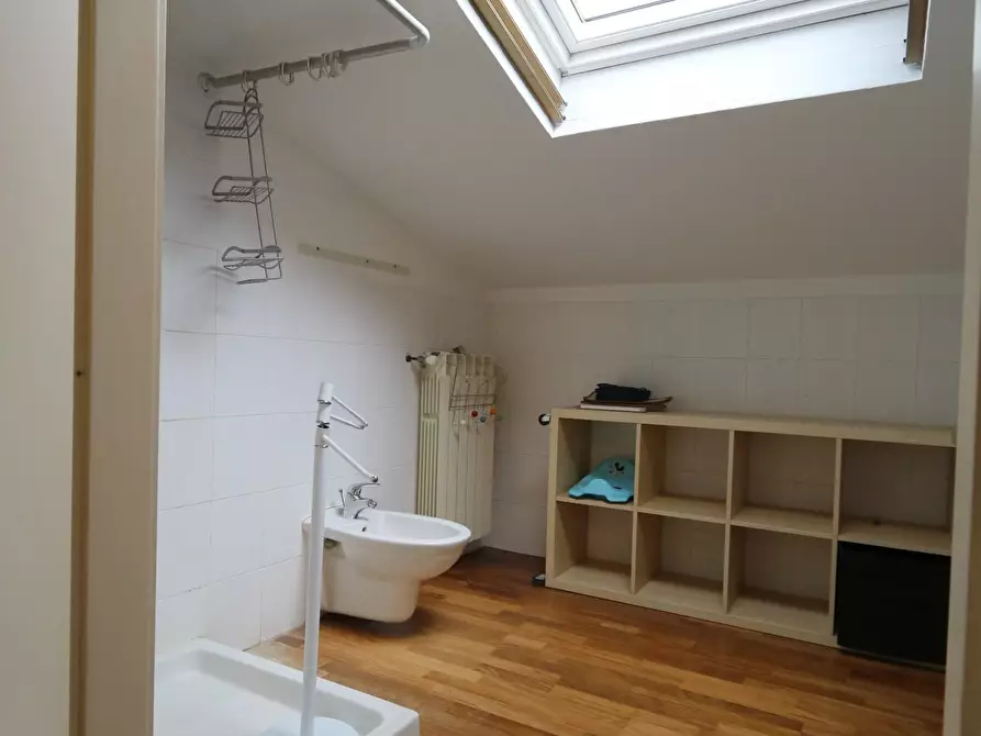 Immagine 34 di Appartamento in vendita  a Cascina