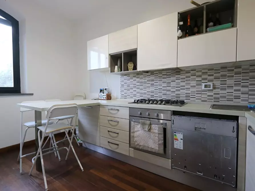 Immagine 13 di Appartamento in vendita  a Cascina