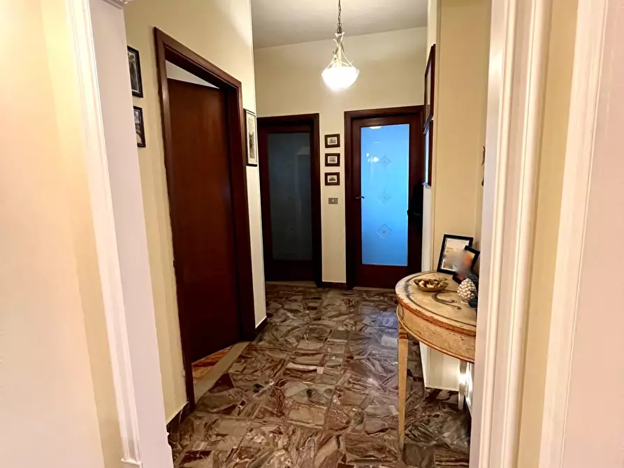 Immagine 12 di Appartamento in vendita  a Pontedera