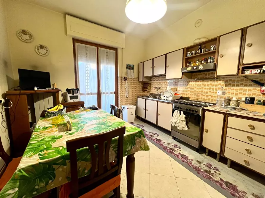 Immagine 6 di Appartamento in vendita  a Pontedera