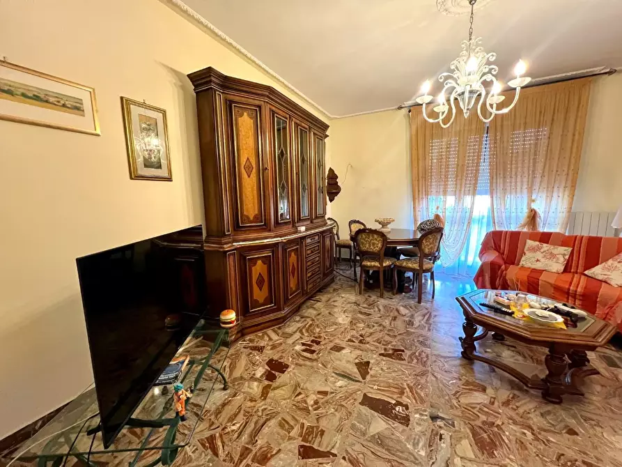 Immagine 2 di Appartamento in vendita  a Pontedera