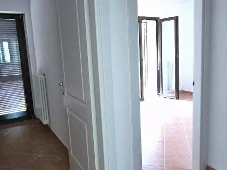 Immagine 19 di Appartamento in vendita  a Calci