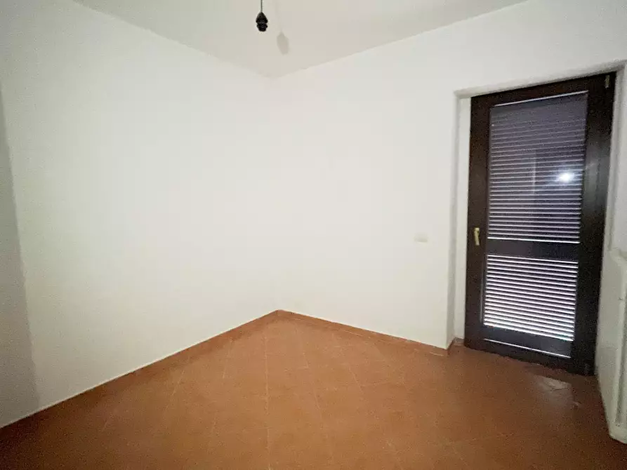 Immagine 10 di Appartamento in vendita  a Calci