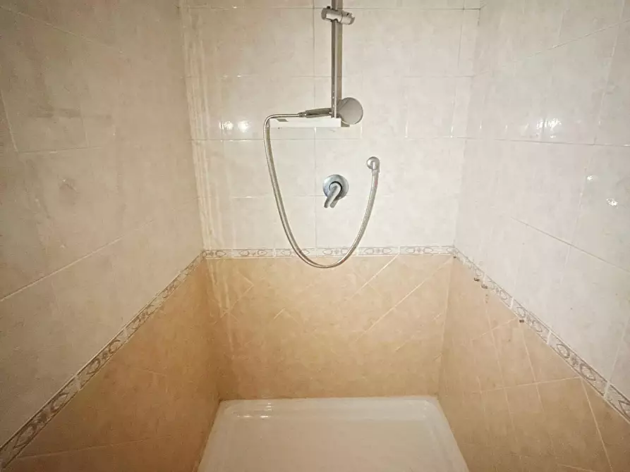 Immagine 19 di Appartamento in vendita  a Calci