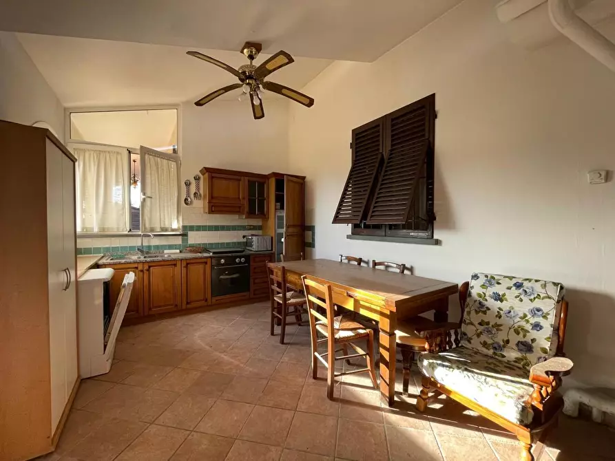 Immagine 8 di Villa in vendita  a Porcari