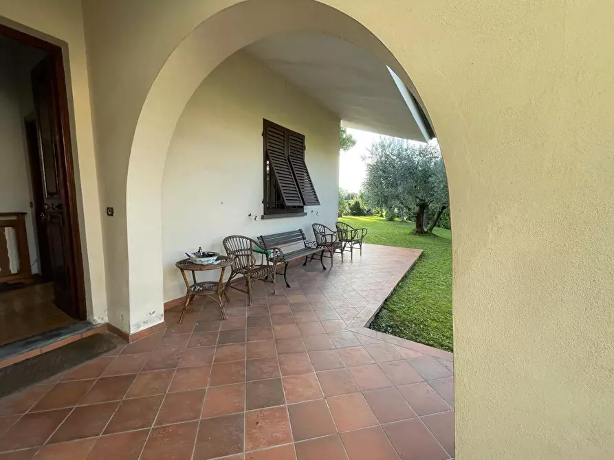 Immagine 28 di Villa in vendita  a Porcari