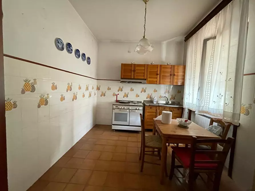 Immagine 23 di Villa in vendita  a Porcari