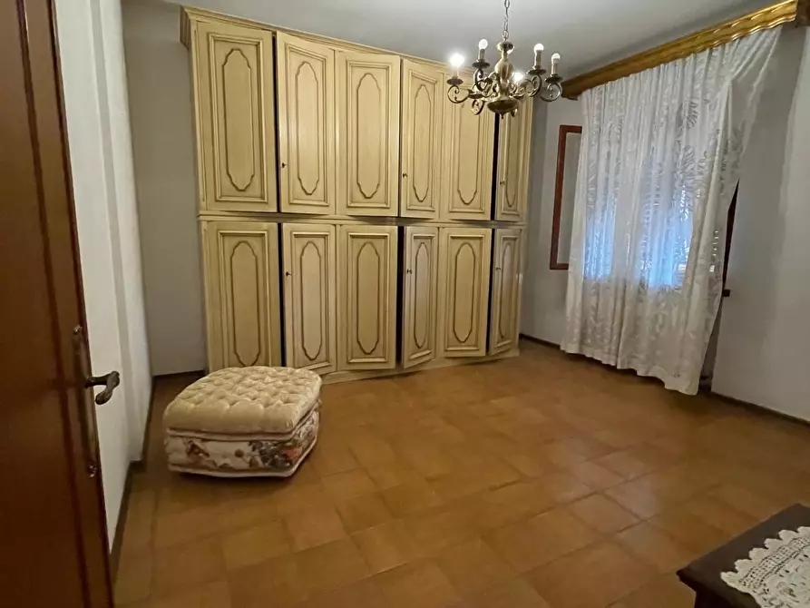 Immagine 13 di Villa in vendita  a Porcari