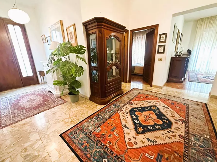 Immagine 17 di Appartamento in vendita  a Empoli