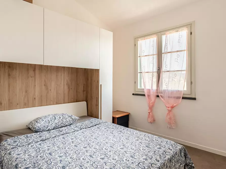 Immagine 23 di Rustico / casale in vendita  a Vecchiano