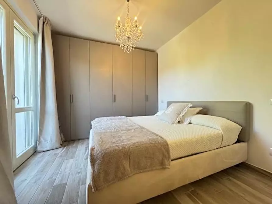 Immagine 12 di Casa bifamiliare in affitto  a Forte Dei Marmi