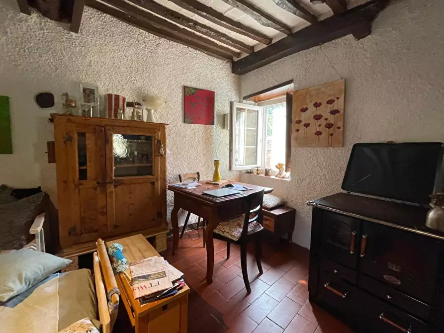 Immagine 38 di Casa semindipendente in vendita  a Capannori