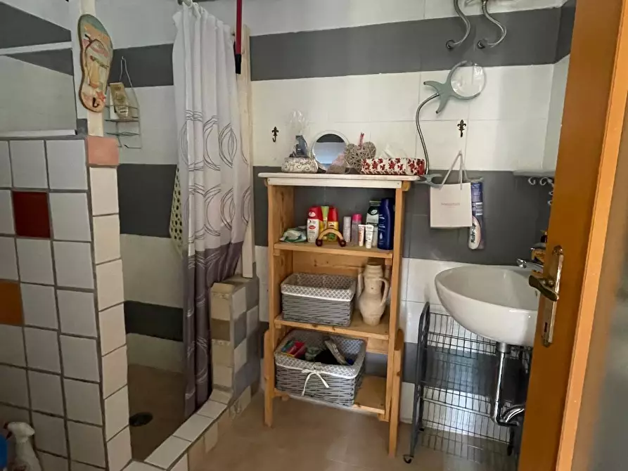 Immagine 36 di Casa semindipendente in vendita  a Capannori