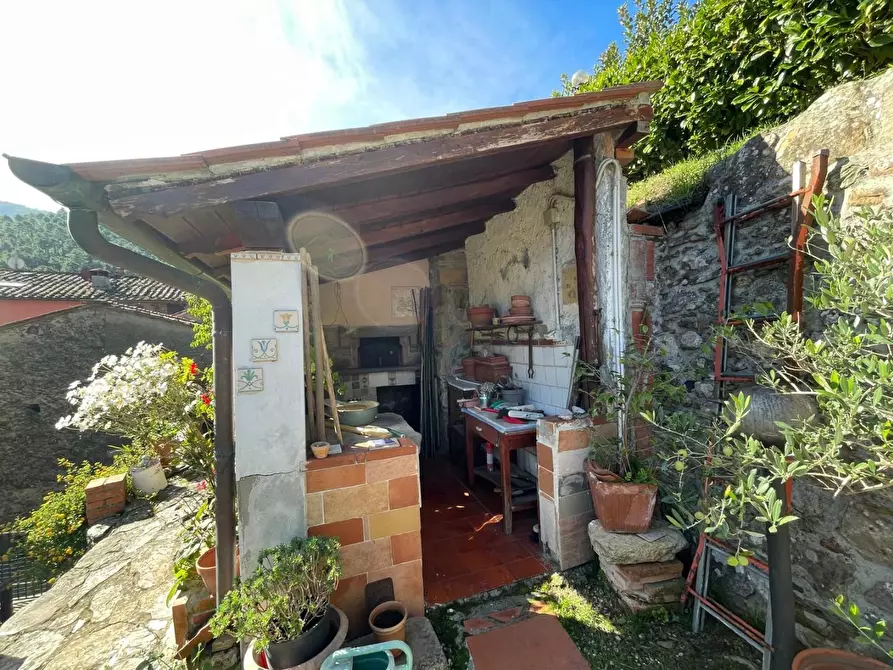 Immagine 34 di Casa semindipendente in vendita  a Capannori