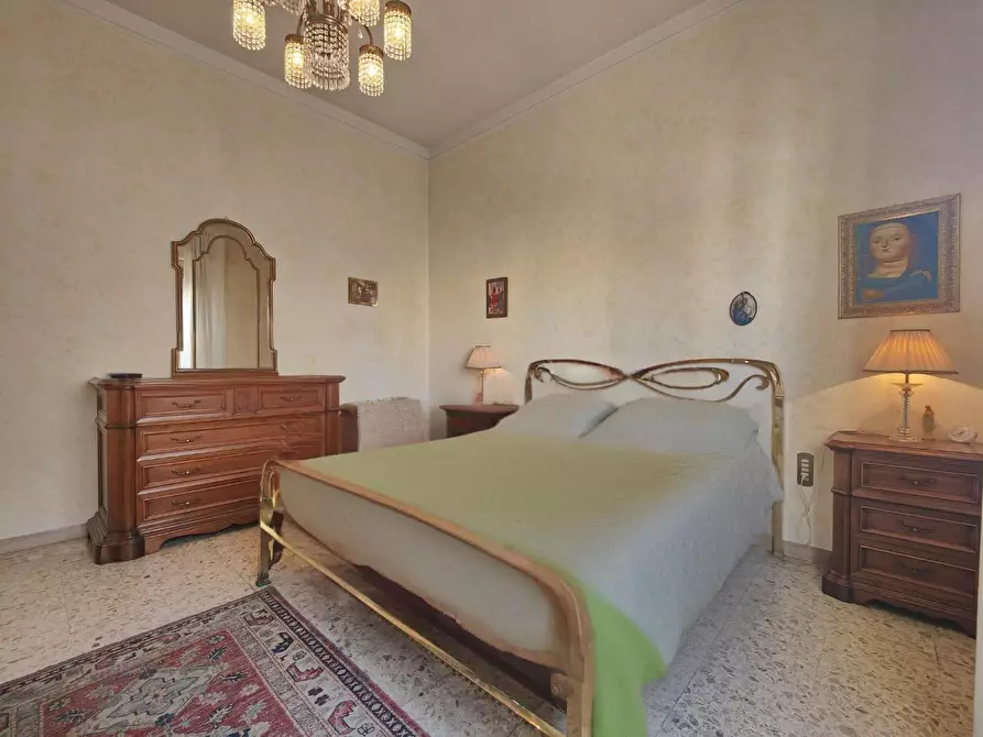 Immagine 10 di Villa in vendita  a Empoli