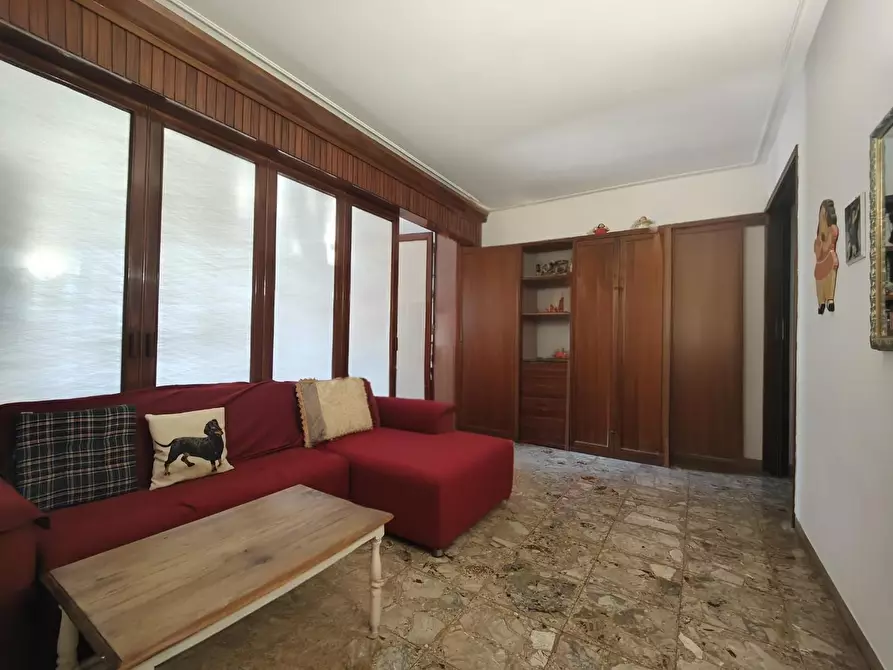 Immagine 8 di Villa in vendita  a Empoli