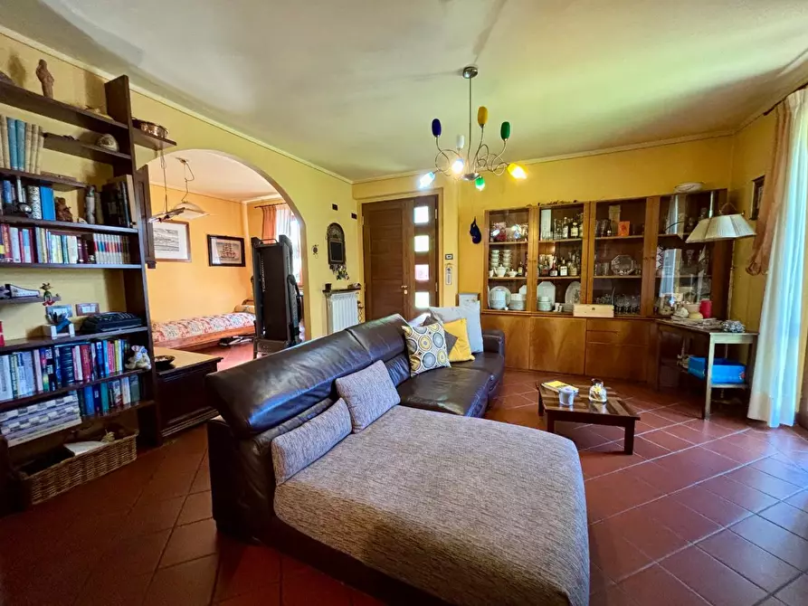 Immagine 3 di Casa bifamiliare in vendita  a Porcari