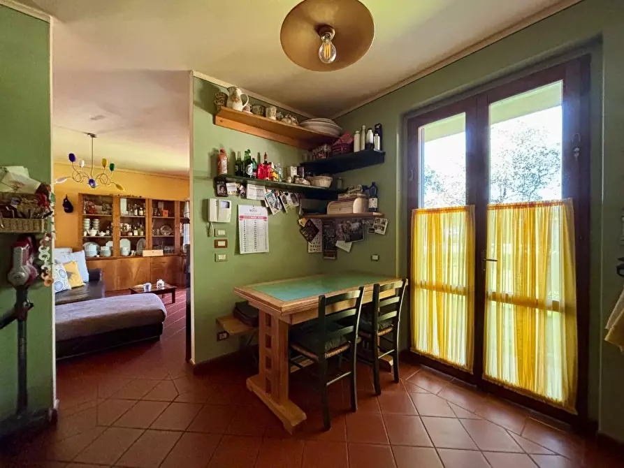 Immagine 2 di Casa bifamiliare in vendita  a Porcari