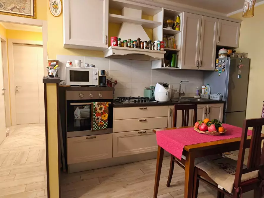 Immagine 1 di Appartamento in vendita  a Cascina