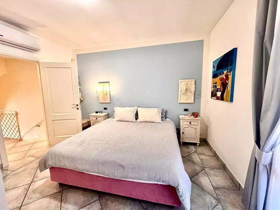 Immagine 12 di Villa in vendita  a Forte Dei Marmi