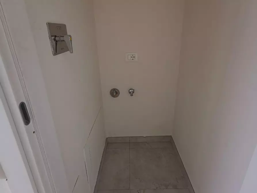 Immagine 8 di Appartamento in vendita  a Fucecchio