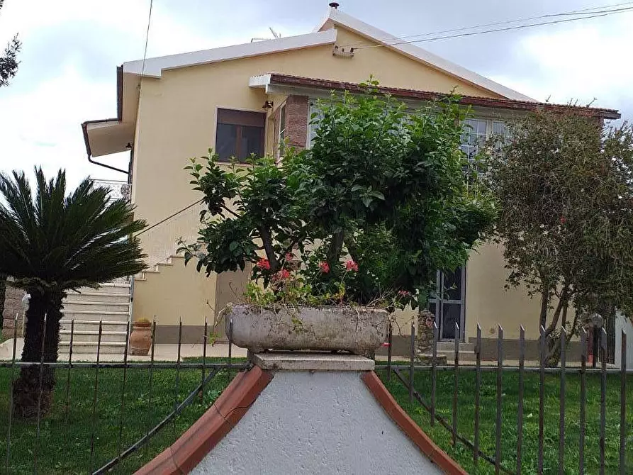 Immagine 2 di Casa indipendente in vendita  a Orbetello