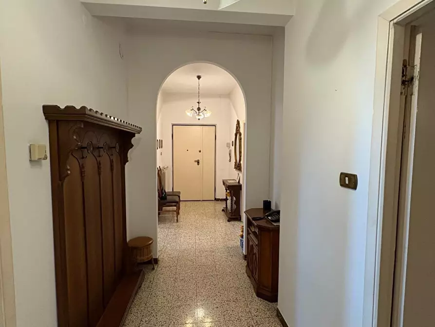 Immagine 20 di Appartamento in vendita  a Massa