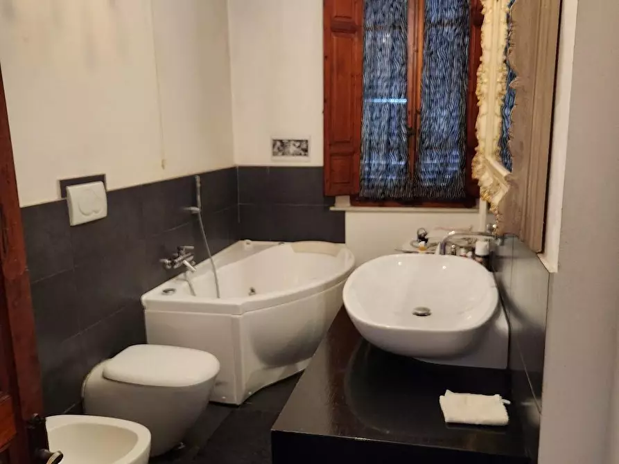 Immagine 21 di Appartamento in vendita  a Fucecchio