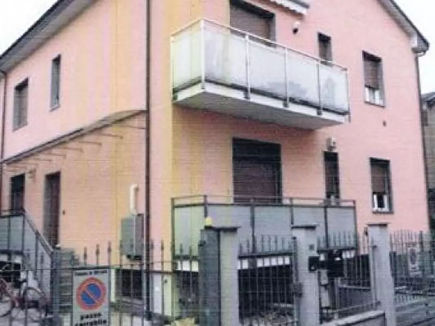 Immagine 2 di Appartamento in vendita  a Bollate