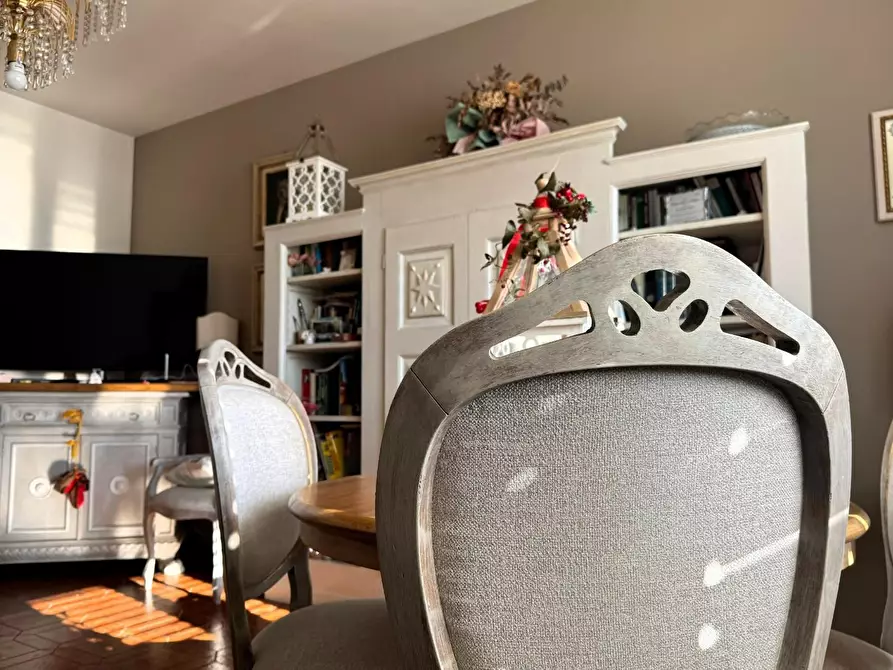 Immagine 13 di Casa indipendente in vendita  a Cascina