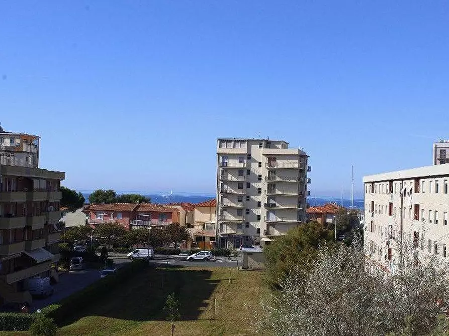 Immagine 22 di Appartamento in vendita  a Rosignano Marittimo