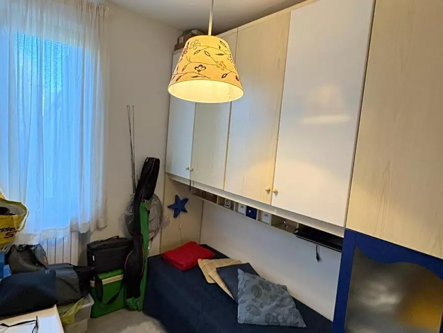 Immagine 16 di Appartamento in vendita  a Lucca