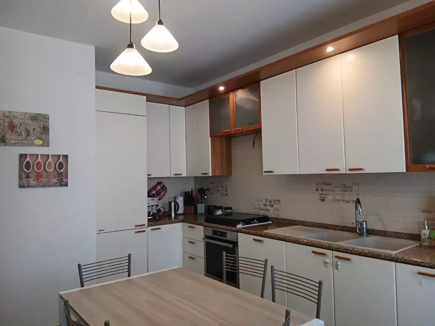 Immagine 7 di Appartamento in vendita  a Cascina