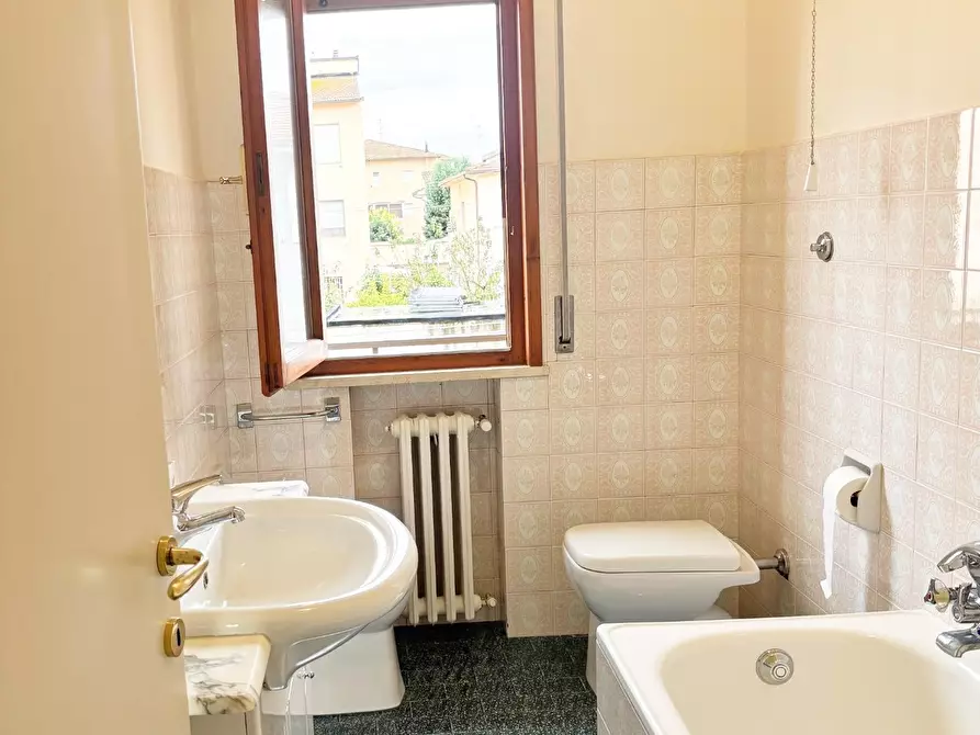 Immagine 21 di Appartamento in vendita  a Vinci