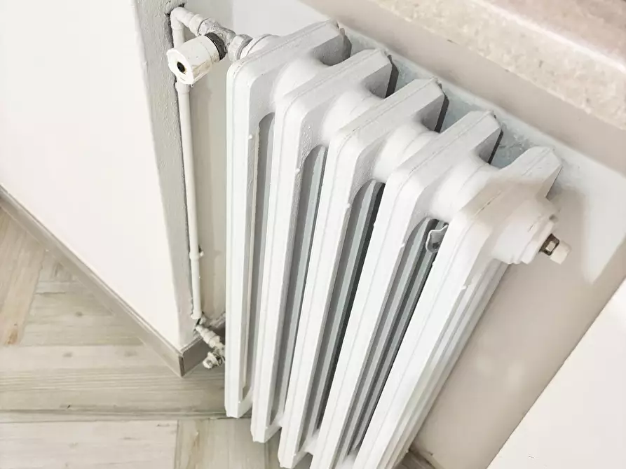 Immagine 23 di Appartamento in vendita  a Vinci