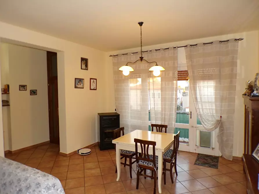 Immagine 16 di Casa bifamiliare in vendita  a Cascina