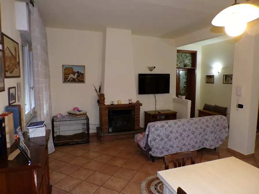 Immagine 19 di Casa bifamiliare in vendita  a Cascina