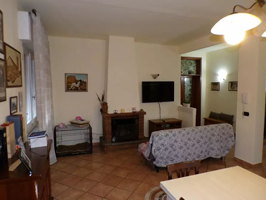 Immagine 18 di Casa bifamiliare in vendita  a Cascina