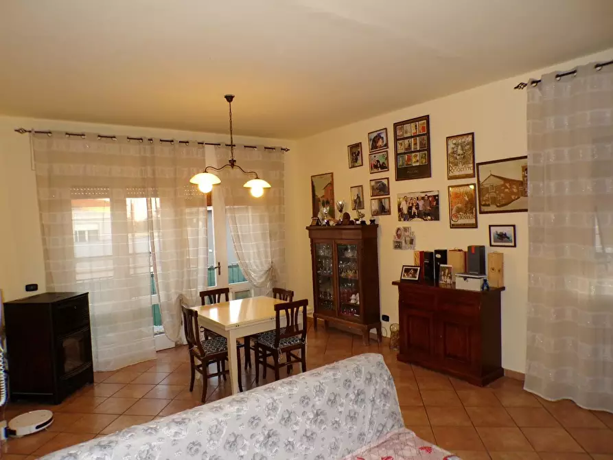 Immagine 20 di Casa bifamiliare in vendita  a Cascina