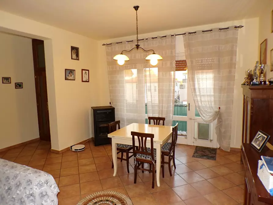 Immagine 17 di Casa bifamiliare in vendita  a Cascina