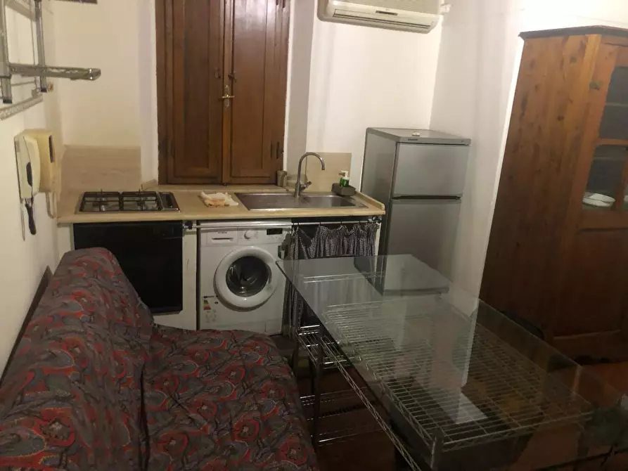 Immagine 1 di Appartamento in affitto  a Pontedera