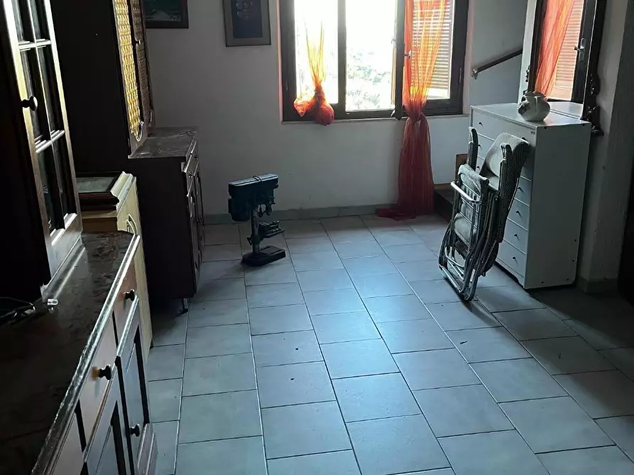 Immagine 11 di Terratetto in vendita  a Massa