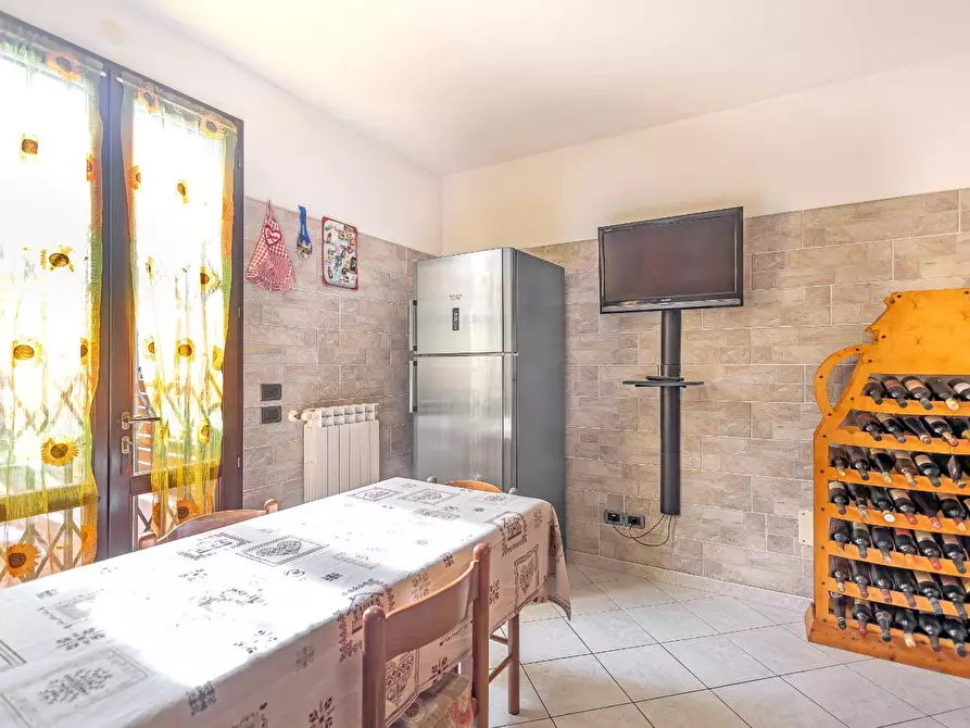 Immagine 20 di Villetta a schiera in vendita  a Cascina